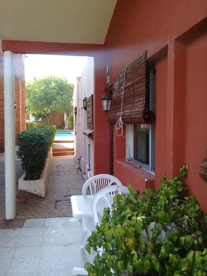 Brisas Del Rio Apart Hotel 代曼 外观 照片