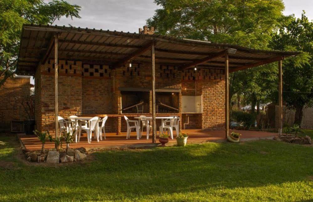 Brisas Del Rio Apart Hotel 代曼 外观 照片
